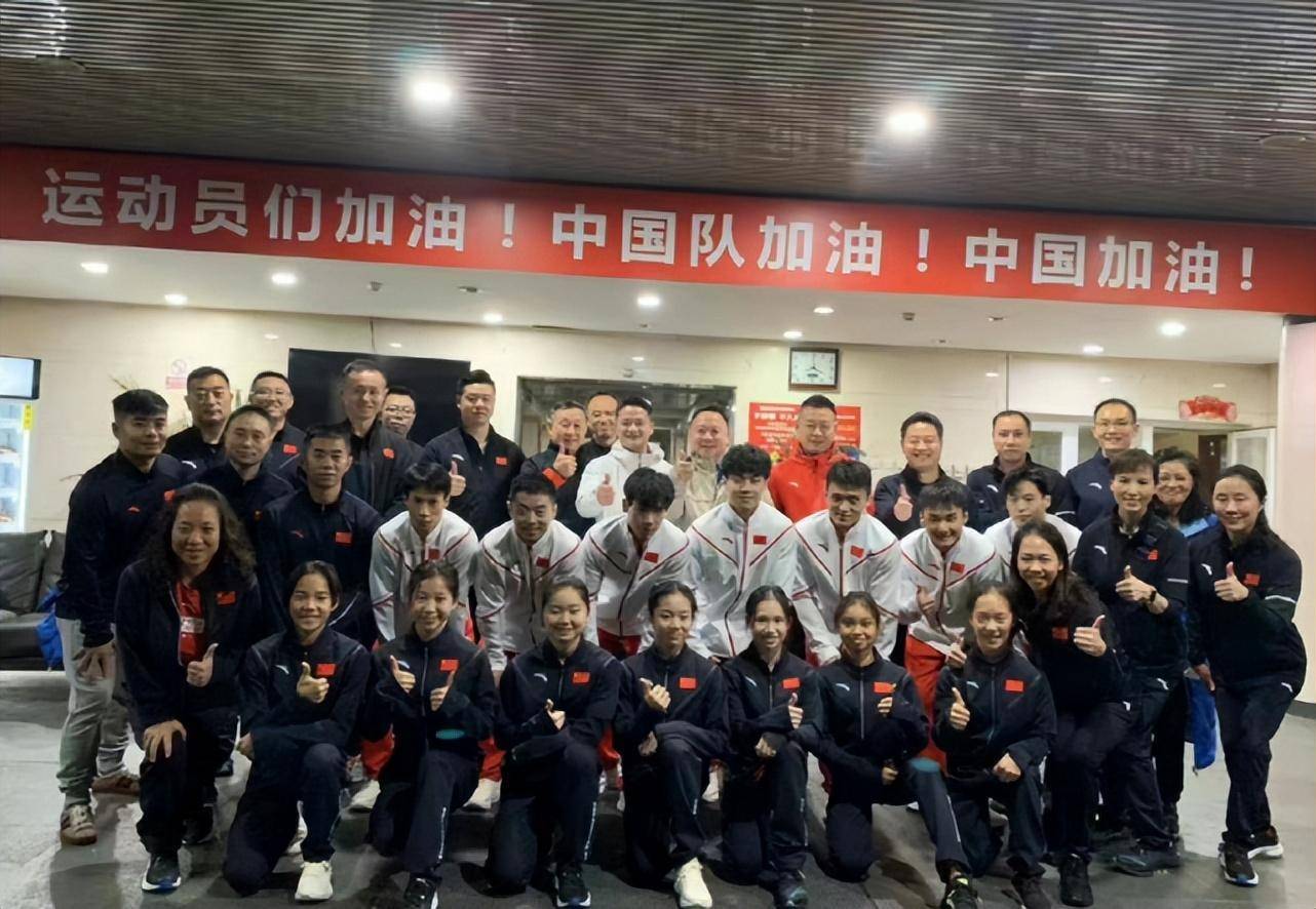 包含篮球队主教练发声,誓言带队登顶的词条 包含篮球队主教练发声,誓言带队登顶的词条