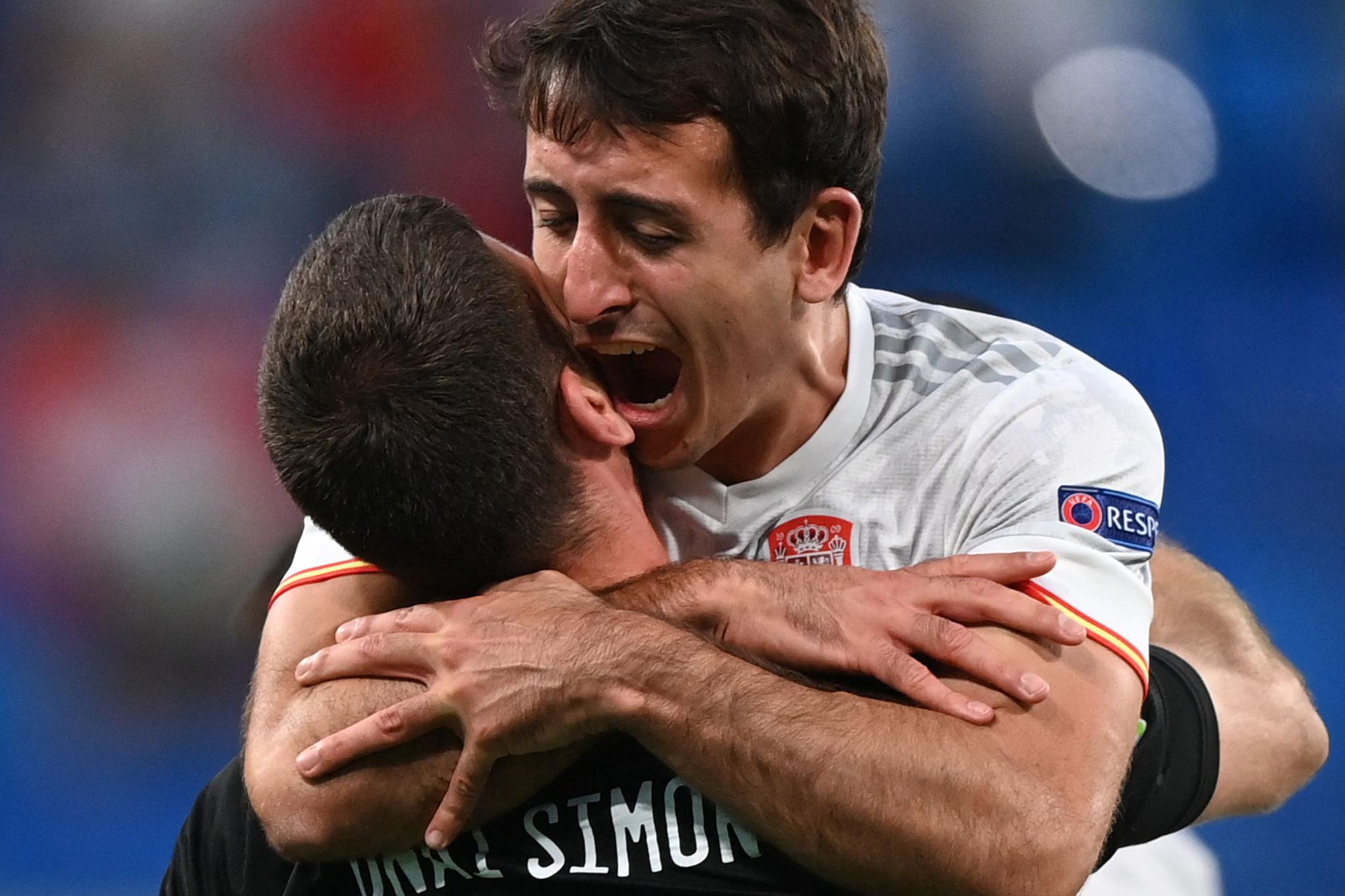 波兰翻盘AC米兰,奥亚尔萨瓦尔惊艳四座 波兰翻盘AC米兰,奥亚尔萨瓦尔惊艳四座