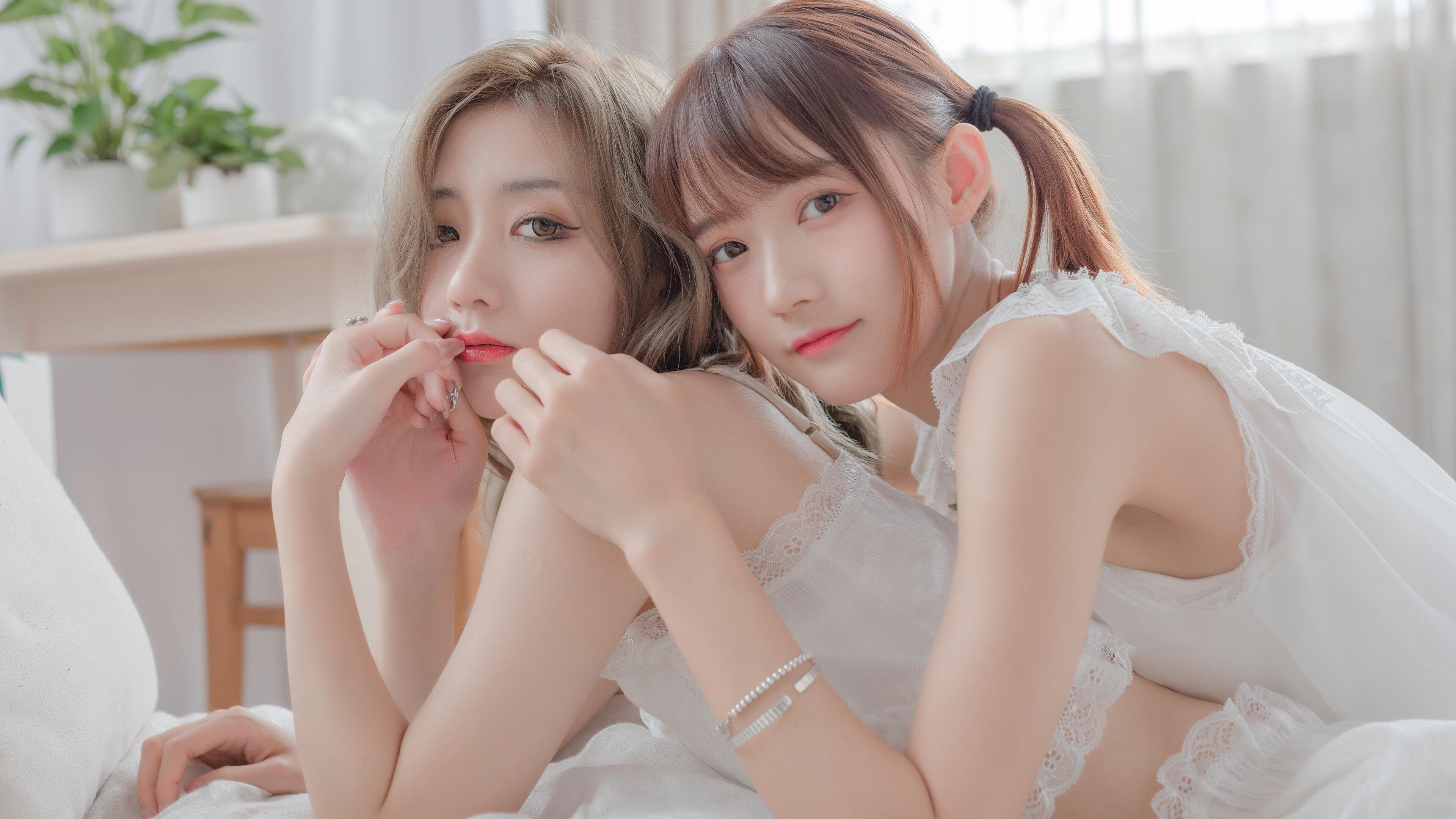 双线逆转狂想曲，足球如何在同一夜改写英超与亚洲足坛的剧本