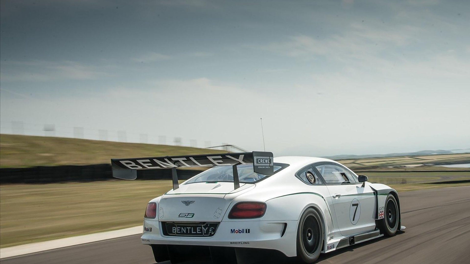 欧冠半决赛的篮球演绎，布鲁克林篮网以足球战术速胜底特律活塞